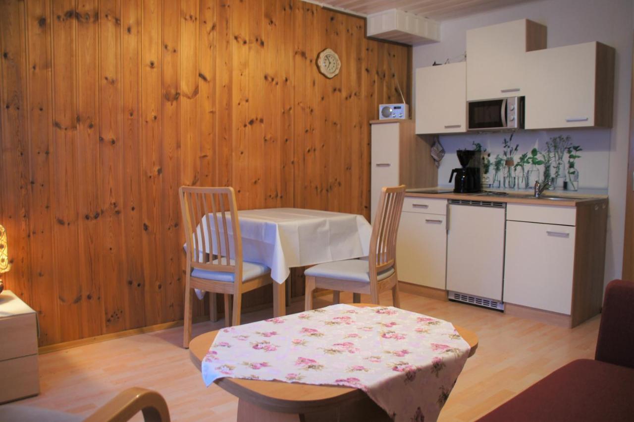 Ferienwohnung Hofmann バート・クロイツナハ エクステリア 写真